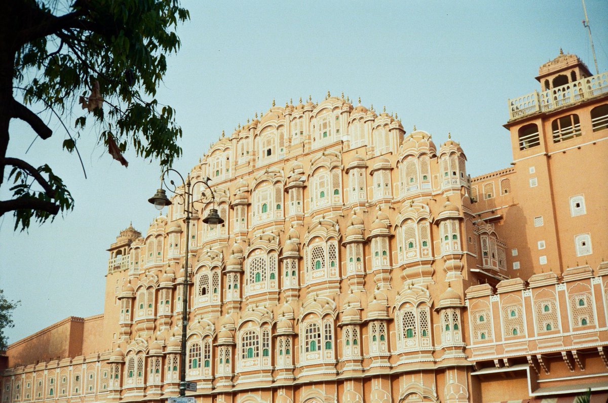 PCalvanelli's tweet photo. India 2025 (shot on a Konica S2 Auto) https://t.co/4syKBhPTR5