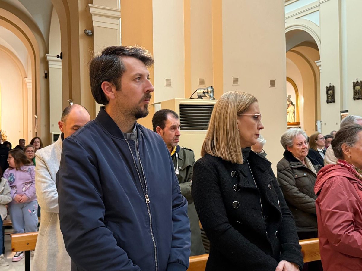 🛐 Una vez más, la devoción a la imagen de Nuestro Padre Jesús Nazareno se ha hecho evidente en nuestra Parroquia de San José con el tradicional Besapié. 

Con cada día que pasa, nos acercamos más a la Semana Grande de los cristianos.
<a href="/PasoMoraoAguila/">Paso Morao Águilas</a>