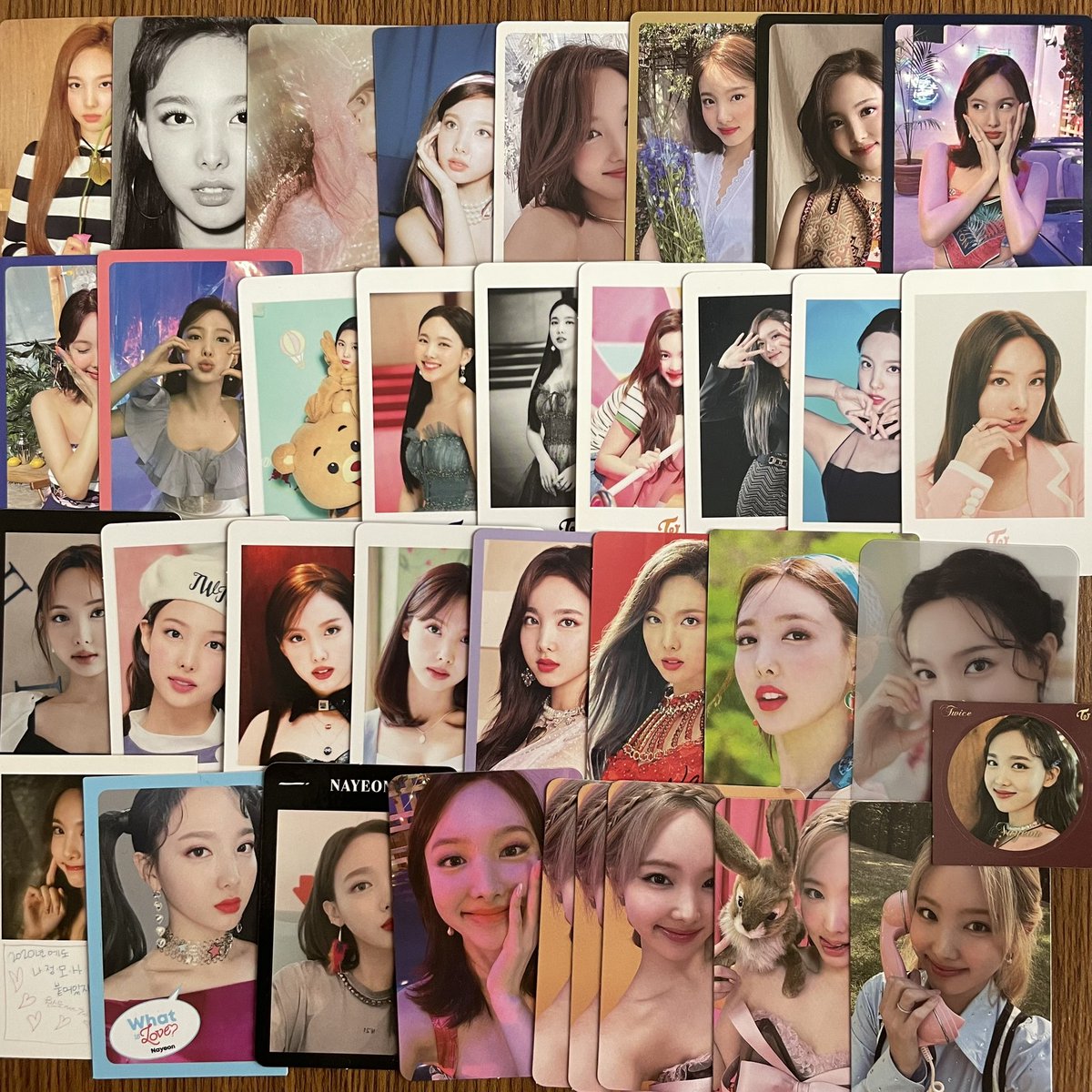 2WvqI's tweet photo. TWICE 買取

譲　画像（ナヨン、ジョンヨン、モモ、サナ、ジヒョ、ミナ、ダヒョン、チェヨン、ツウィ）
求　買取(メルカリ、paypay)

3枚以上の購入をお願いします。
リプにて希望額ご提示ください。
ご気軽にお声がけください🙌🏻

#TWICE買取 #TWICEトレカ交換 https://t.co/9dhor5xph0