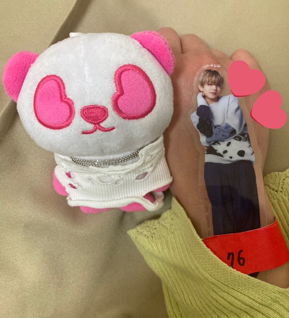 pinocchiofox's tweet photo. 晃大くん🤖🩷
リルのみんな🧡おつかれさま😊
今日は寒かったね🐧🧊❤️🔥
(↑勝手に #IcyFire)
やっと明日はオフ📴
気が抜けてすんごく眠い🤣
寒さで身体がガチガチだから
お風呂入って早めに寝ます🛁
みんなもおつかれさまだから
早めに休んでね🥰🤖🩷🧡
#山田晃大
#LILLEAGUE https://t.co/V026dJGvD1