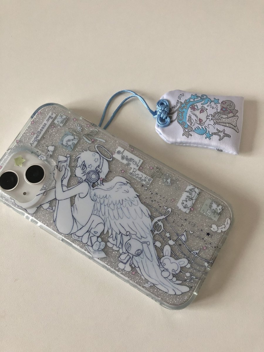 주렁주렁 다녀도 안 잃어버렸는데 저 오마모리 하루 만에 잃어버렸어 난 바보야