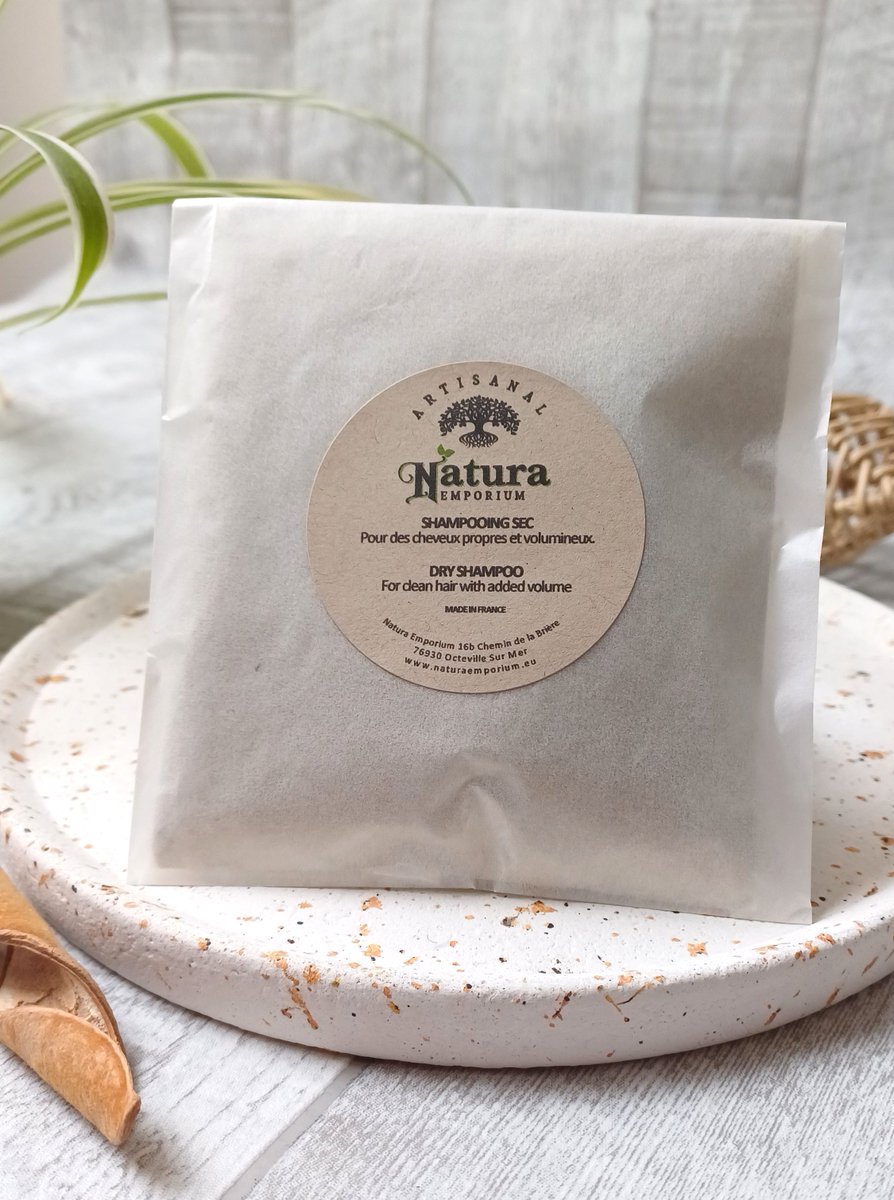 🌟Improved recipe 🌟 DRY SHAMPOO

✅Rhassoul clay + reetha (cleaning)
✅Neem + tulse (dandruff)
✅Orange (shine)

NO nasty fillers, aerosols
NO residue on hair
Adds volume
naturaemporiumfr.etsy.com/listing/110086…

#ShopIndie #UKGiftHour #haircare #etsystore