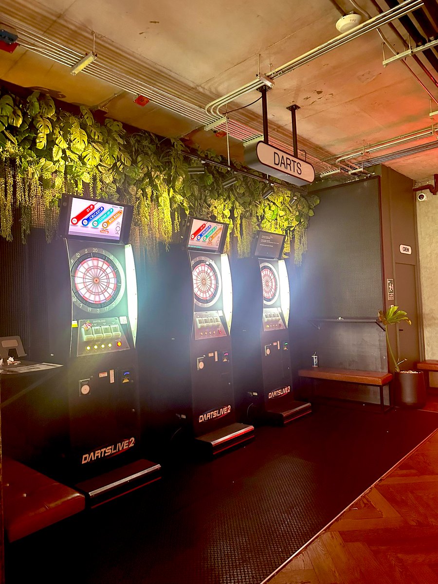 tsukimuchi's tweet image. バンコクでお昼からダーツできるところ見つけた🥳
広くて人も少ないからオススメ🥰

📍 BREWDOG PLOENCHIT