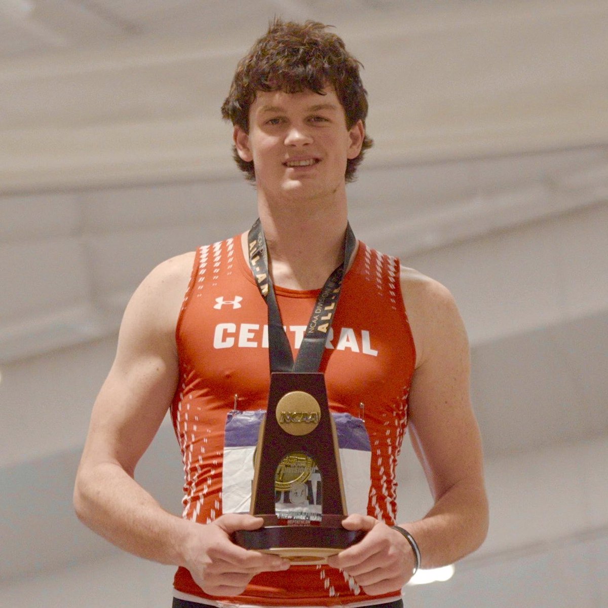 Aaron Fuller (@coachfullera) on Twitter photo 🏆 All-American 🏆
Kale Hobart earns his first All-American award with a PR of 5,067 points in the heptathlon for 6th place! 
Congratulations Kale! 🏆 All-American 🏆
Kale Hobart earns his first All-American award with a PR of 5,067 points in the heptathlon for 6th place! 
Congratulations Kale!