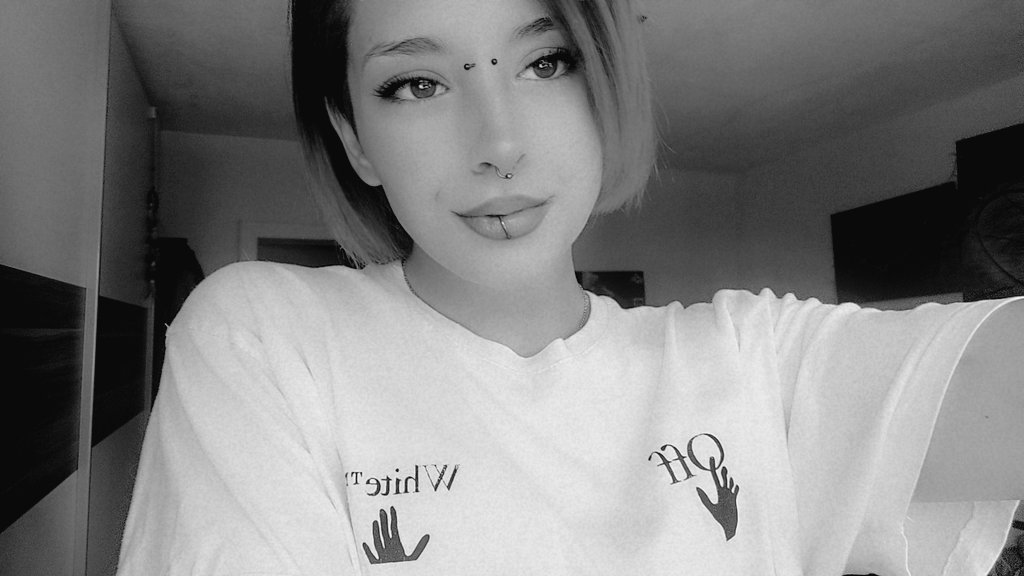 have a nice sunday!

#findom #spoilme #cutie #fypシviral  #Trump #trend #cashpig