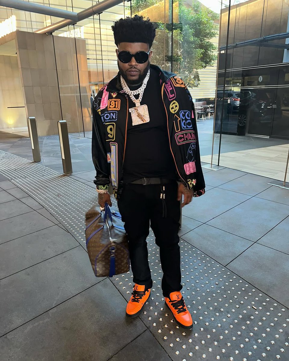 Bossman_dlow1's tweet photo. Absolutely😎⛹🏾‍♂️ https://t.co/SZTV1uZ7oz