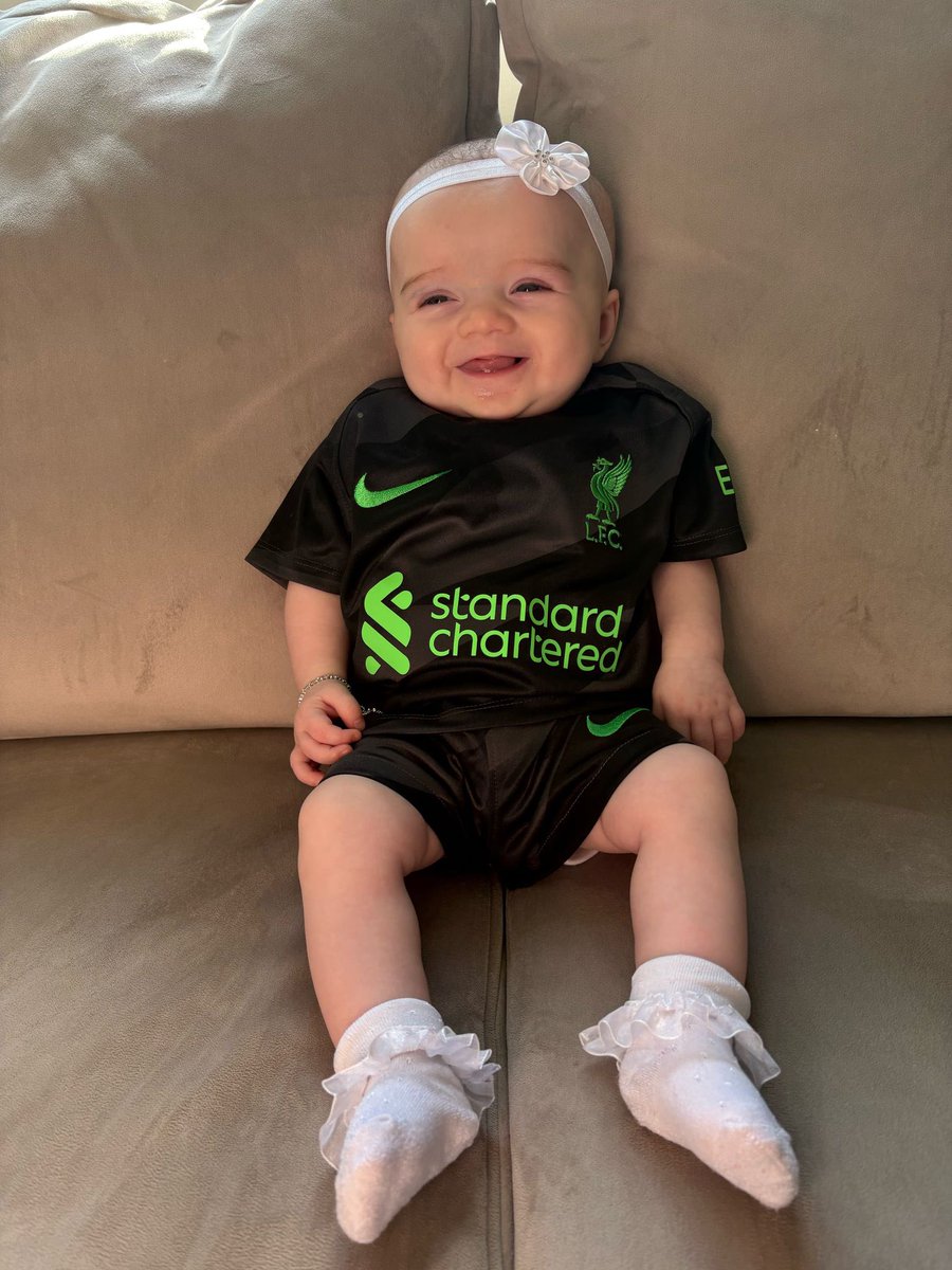 My daughter can’t wait for kickoff!   YNWA ❤️