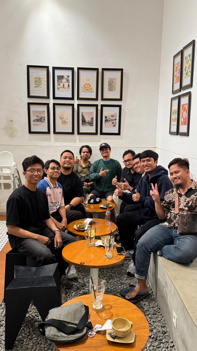 Musa al farid (@musaalfarid77) on Twitter photo akhirnya kumpul lagi, abis ini pindah negara sebelah
<a href="/balaqaba/">Iqbal Aqaba | Professional Freelancer</a> <a href="/meowtadi/">β Faris Muhtadi</a> <a href="/michaelstevh/">Michael Stevanus Hartono</a> <a href="/fiantoarii/">Ari</a> akhirnya kumpul lagi, abis ini pindah negara sebelah
<a href="/balaqaba/">Iqbal Aqaba | Professional Freelancer</a> <a href="/meowtadi/">β Faris Muhtadi</a> <a href="/michaelstevh/">Michael Stevanus Hartono</a> <a href="/fiantoarii/">Ari</a>