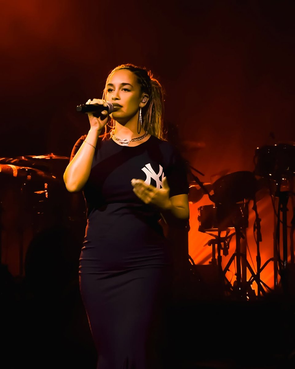 best of jorja smith (@jorjasmithbest) on Twitter photo 