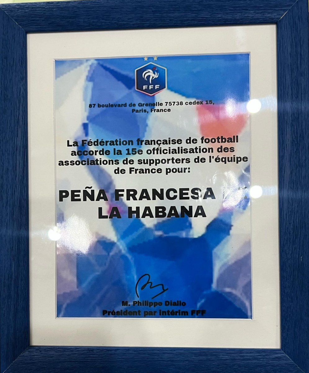 Peña Oficial Francesa de La Habana ⭐⭐ tweet media