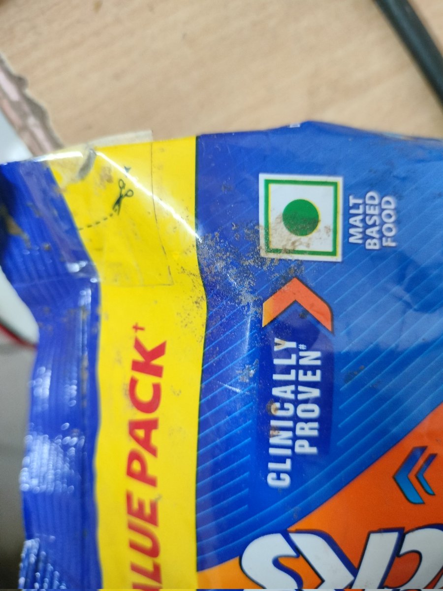 Ashwanibbu's tweet image. Look at this #Zepto pack—so dirty and covered in dust that it’s disgusting to even touch! Is this their idea of quality control? How can anyone use a product in such a condition? Stop playing with consumers' health! @ZeptoNow #BadPackaging #ConsumerRights