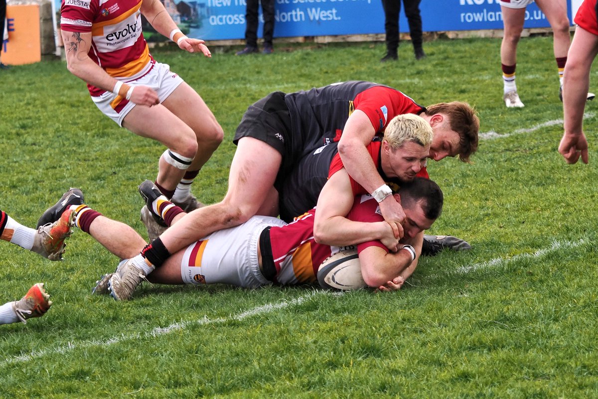 Chris Farrow tweet media