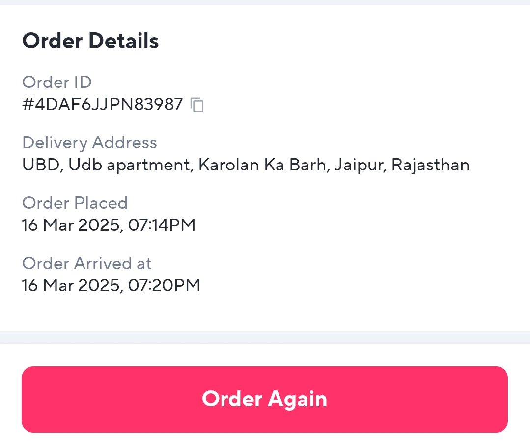 Ashwanibbu's tweet image. Look at this #Zepto pack—so dirty and covered in dust that it’s disgusting to even touch! Is this their idea of quality control? How can anyone use a product in such a condition? Stop playing with consumers' health! @ZeptoNow #BadPackaging #ConsumerRights