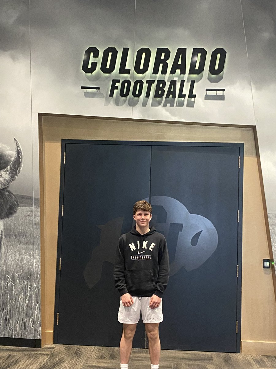harveyhellen28's tweet photo. Thank you @CUBuffsFootball for the hospitality @MJ_NFLDraft @PrepRedzoneWI @AllenTrieu @coachsaint25 @Matt_Goff13 @coachbalbach @Ellestad36 https://t.co/5a9zriHlkz