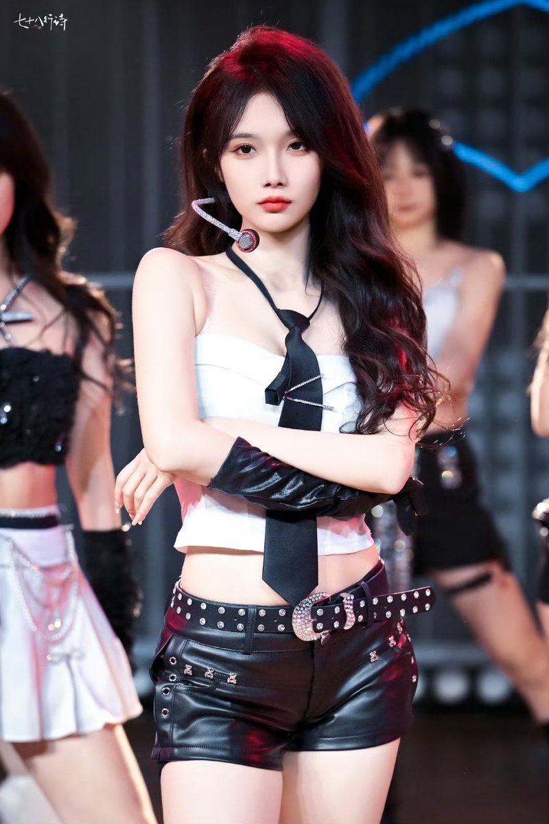 jjyyyds0618's tweet photo. 小🔥 https://t.co/qgva70qf0v