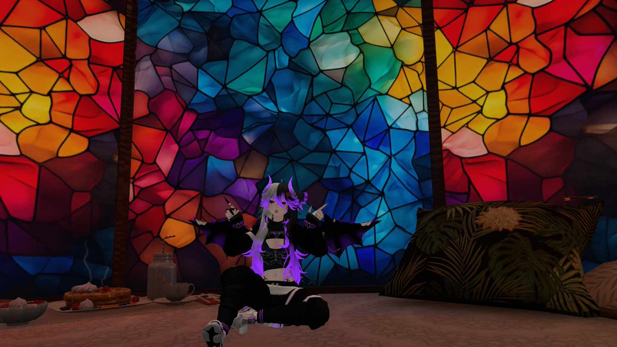 AngellustXO's tweet photo. Why do I kinda want this in IRL 🥺 
#stainglass #PictureThis #VRChat #fypシ https://t.co/BGS9n0K7gN
