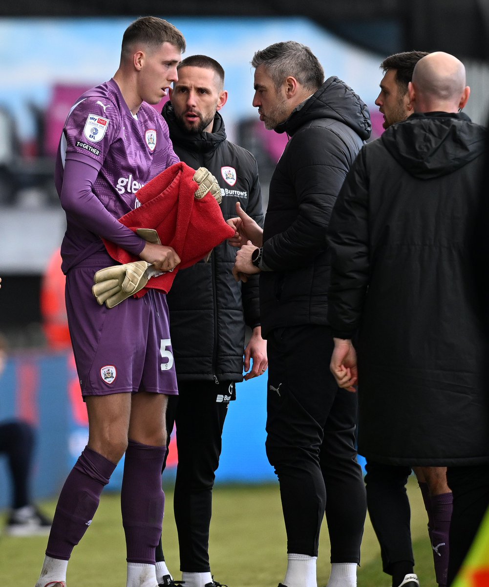 League debut <a href="/BarnsleyFC/">Barnsley FC</a> 
Thank you travelling fans for all support ❤️