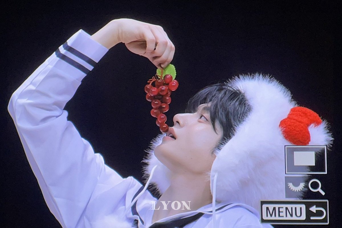 250316
#김지웅 #KIMJIWOONG #キムジウン
#ZEROBASEONE #ZB1 #제로베이스원