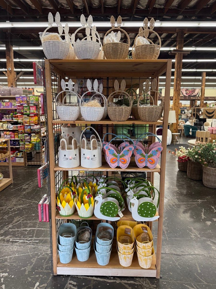 🐣 Get ready to fill your basket! Our stores are bursting with funny bunnies, 🐰 cute chicks, 🐥spring things 🌷and everything for EASTER. 

Hop on in or shop now: world-market.visitlink.me/QgL26E