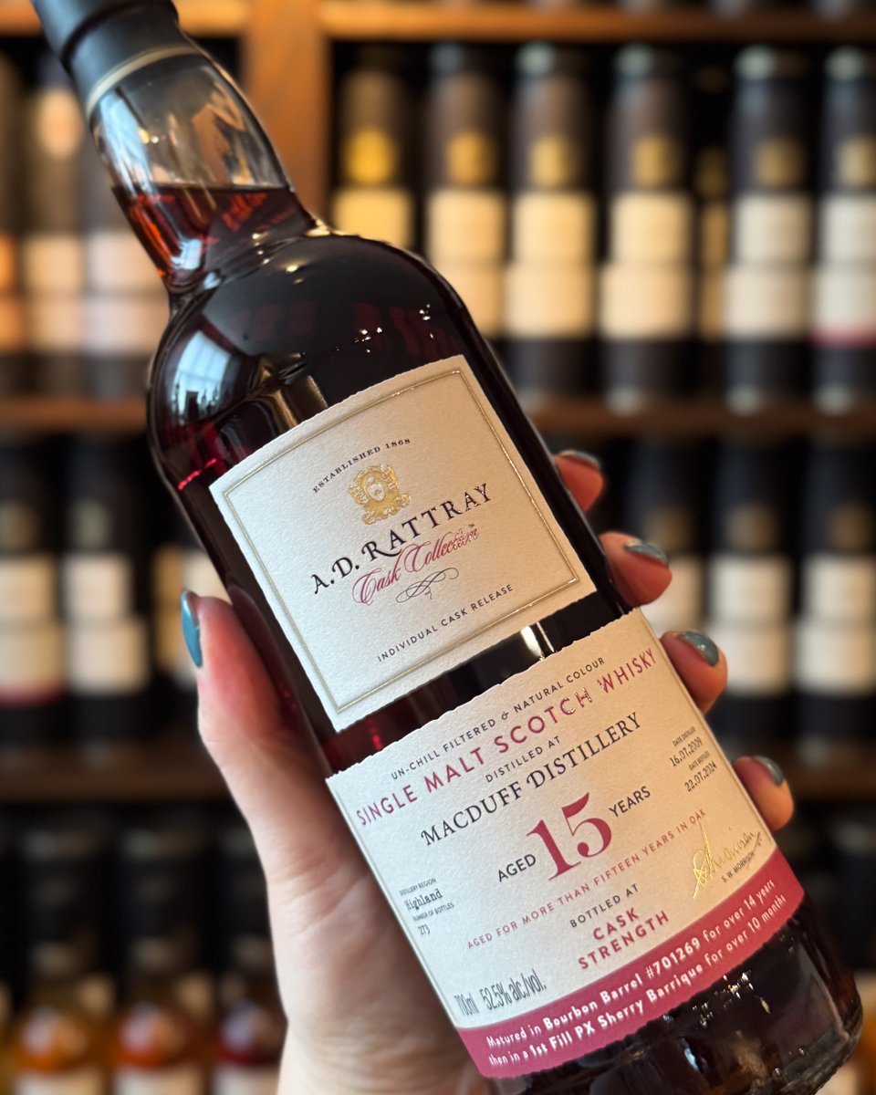 Macduff 2009. Finished in 1st Fill PX Sherry Barrique.

Richly extravagance but far from the one-dimensional raisin syrup that many think of with PX, there are hints of funky, herbal notes along with sweetness. bit.ly/4ih46jc 

#adrattraywhisky #caskcollection