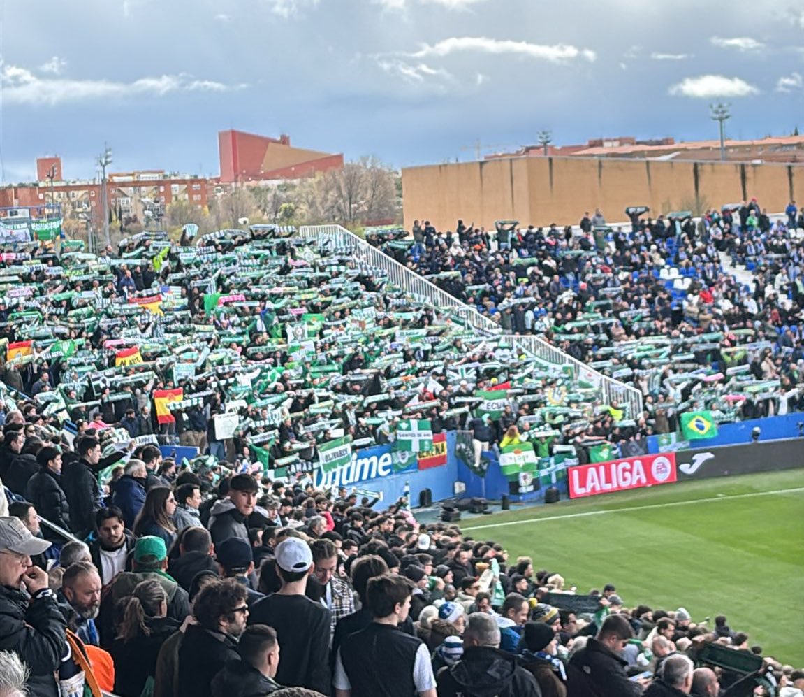 ¡Con vosotros al fin del mundo! <a href="/RealBetis/">Real Betis Balompié 🌴💚</a> 💪💪💪💚💚💚