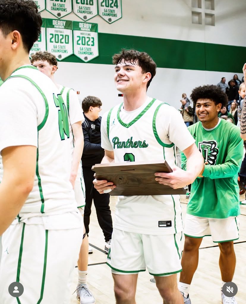 Congrats to senior <a href="/jack_ulwelling/">Jack Ulwelling</a> on being voted All-AVCTL First Team &amp; AVCTL D1 MVP!

JU2 was one of the premier guards in the state &amp; has put his name among the all-time DHS greats. We’ll miss his work ethic, leadership, &amp; fearlessness in the clutch next year!

#ForTheCulture