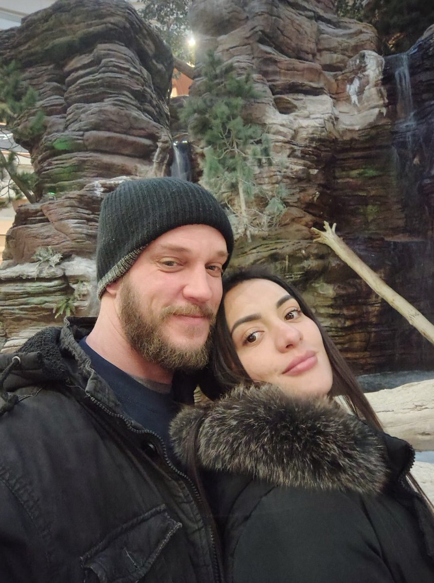 He voted for Trump and now his wife is being deported back to Peru.

Adios!