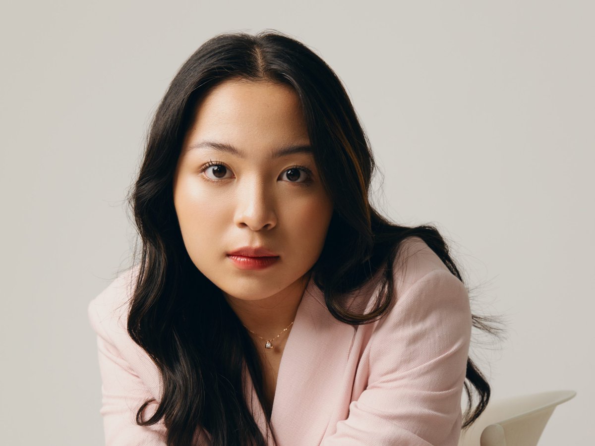 Happy 21st birthday to the talented Bernadya.