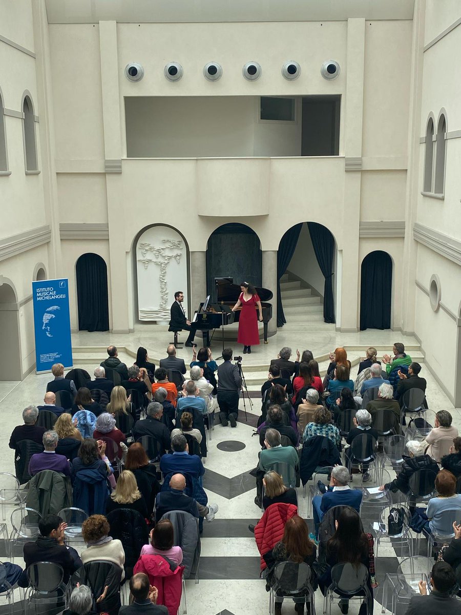 CarpeneO's tweet photo. Alcune immagini della 1868 Gallery Carpenè-Malvolti durante il Concerto Mattinèe "Dileguare con te nell'infinito" presentato dall'Istituto Musicale "Arturo Benedetti Michelangeli" https://t.co/yazkd05Jum