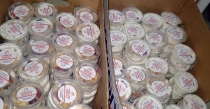Delivery of a hundred and fifty 150ml parfaits going out to Hillcrest Event Centre, Ago Palace Way, Okota. Who is your parfait plug again? 😎 

#ParfaitsInLagos
#YoghurtParfaitsInLagos
#GreekYoghurtParfaitInLagos
#EventPlannersInLagos
#EventPlannersInNigeria