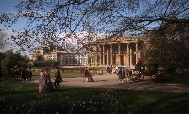 TheCinesthetic's tweet photo. Barry Lyndon (1976) dir. Stanley Kubrick https://t.co/V06som0dzT