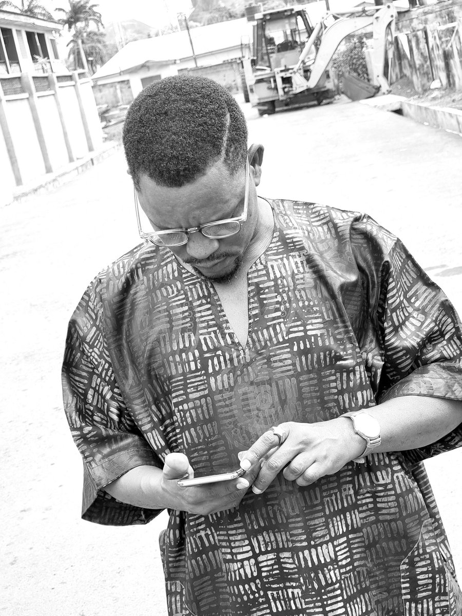 OgbeniObSugar's tweet photo. What we are is God's gift to us. What we become is our gift to God, and any fool can count the seeds in an apple, but only God can count all the apples in one seed.
Happy Sunday, My People.
E GET WHY
#Egetwhy #obsugar https://t.co/xp08r7edUH