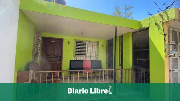 DiarioLibre's tweet photo. #LasMásLeídasDeLaSemanaDL: Gerente de ATB Football en San Francisco de Macorís permanece en una casa de acogida
🔗https://t.co/9gR2ebNxq2
#DiarioLibre #Noticias #ATBFootball #Protección #Inversionistas #Justicia https://t.co/RqwIFW1bR2