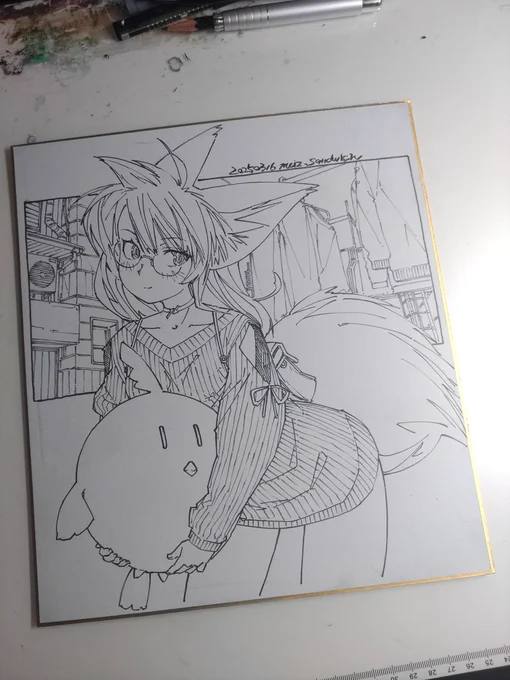 ツンツン先生の屋上洗濯物
#線画 #色紙 #モノクロ #狐娘 