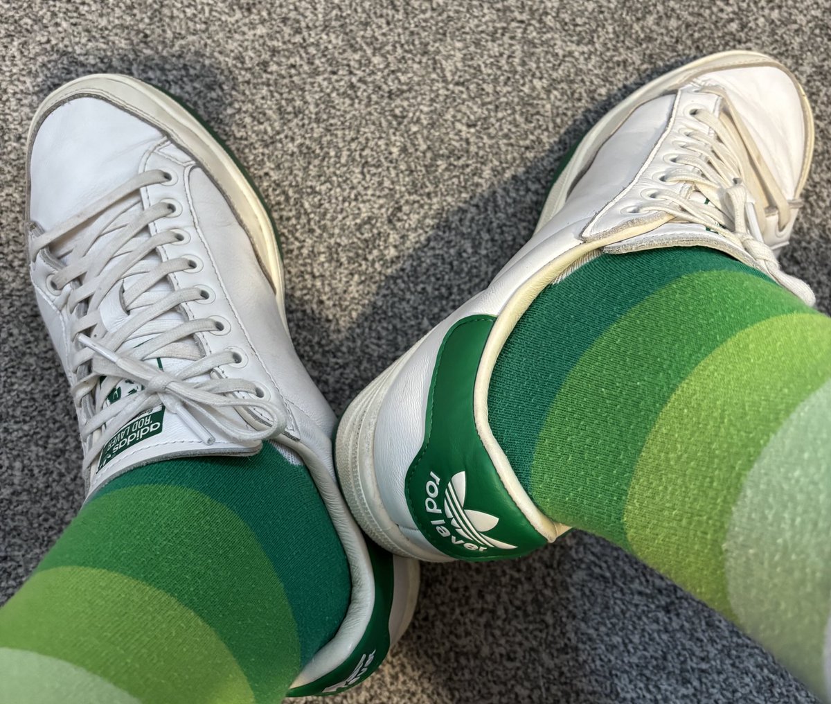 GraemeGerman's tweet image. Today’s choice… Rod Laver on foot for a stroll with Woody… /// 🐶#ShareYourStripes #SocksOutSunday