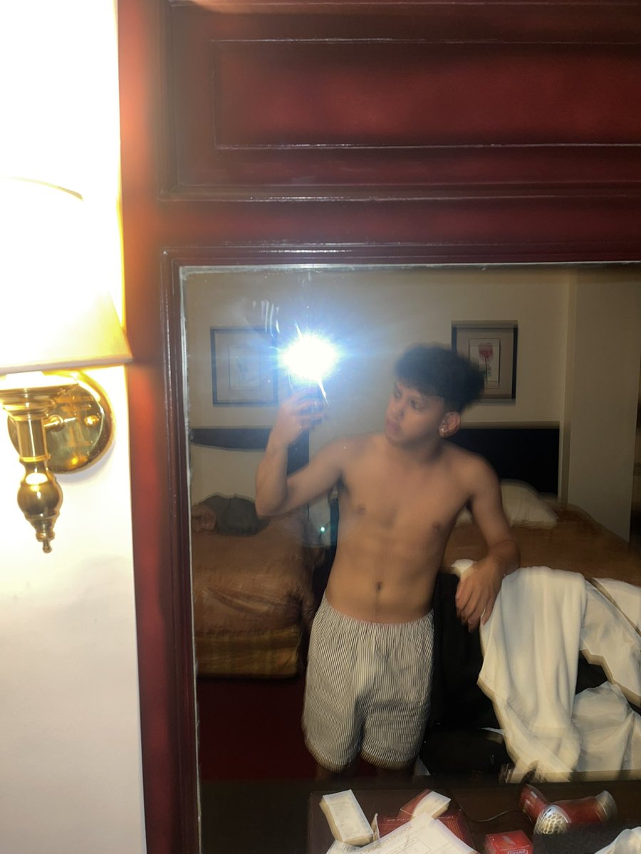 🤯