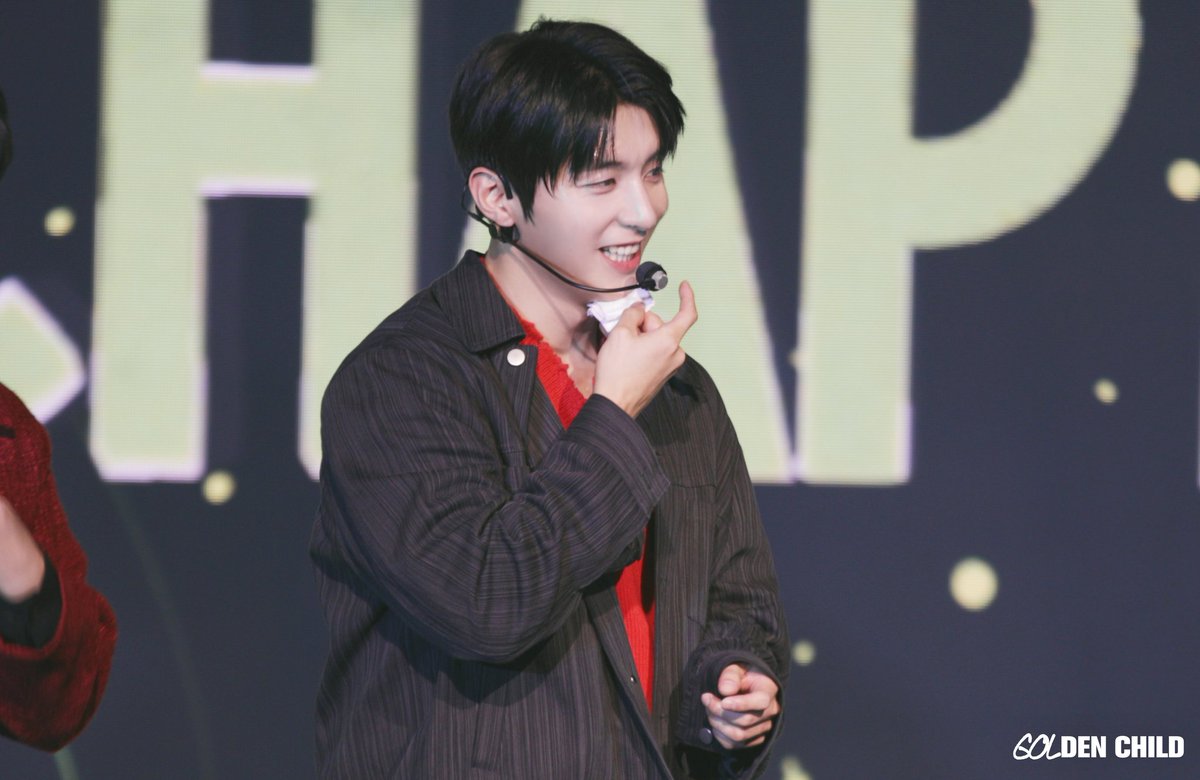 2024 GOLDEN CHILD 'CHAPTER' FAN-CON [Behind Photos] 🐰❤️
#최성윤 #CHOISUNGYUN #와이 #Y
#골든차일드 #GOLDENCHILD