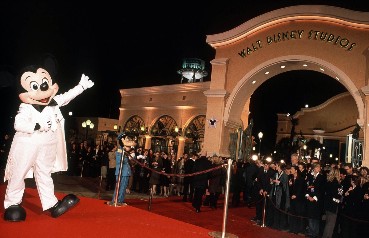 MagicOnTheWeb's tweet image. Vandaag is het de 23ste verjaardag van het Walt Disney Studios Park! 🎈🎂 Op 16 maart 2002 opende het zijn deuren voor het publiek. Momenteel ondergaat het park een grote transformatie en uitbreiding op oppervlakte. Volgend jaar zal het park Disney&apos;s Adventure World heten.