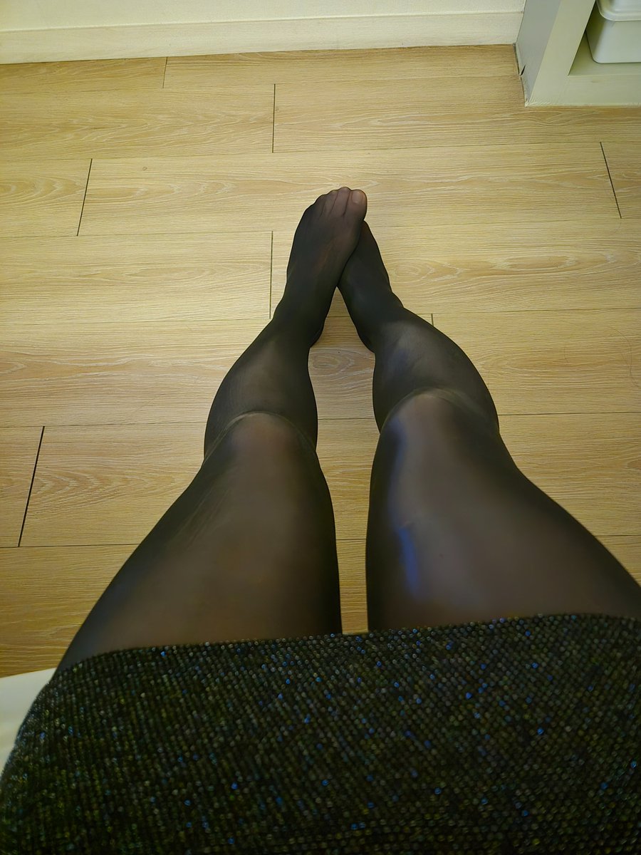 화장빼고 처음 업
보정안한 날것 그대로 ~
#스타킹 #부분시디 #초보 #여장
#40대시디 #충남시디 #광택 #육덕