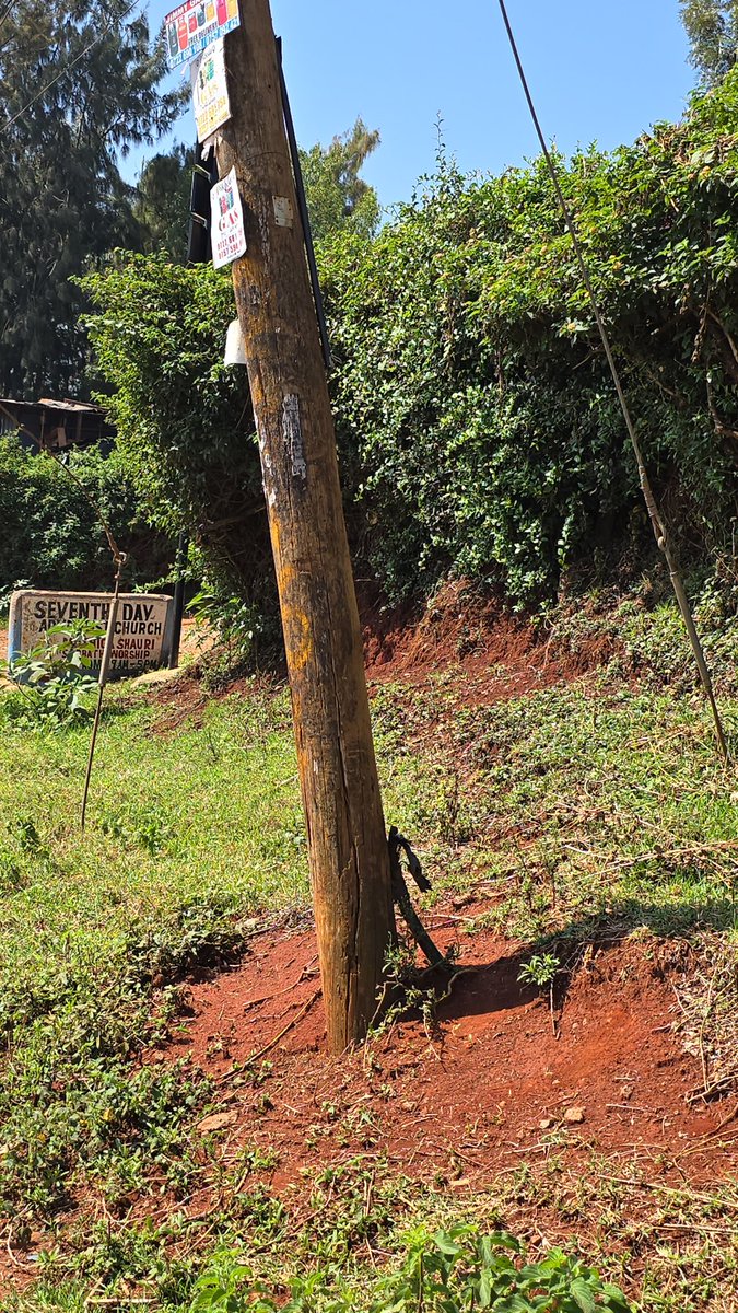 JoeMbauni's tweet photo. @KenyaPower_Care This post is about to go down in the event we get good rains as anticipated,  the same has been reported severally but no action taken. Location is along Regen-Gichecheni road at the junction to Shauri Village. https://t.co/F8xOTknrSe