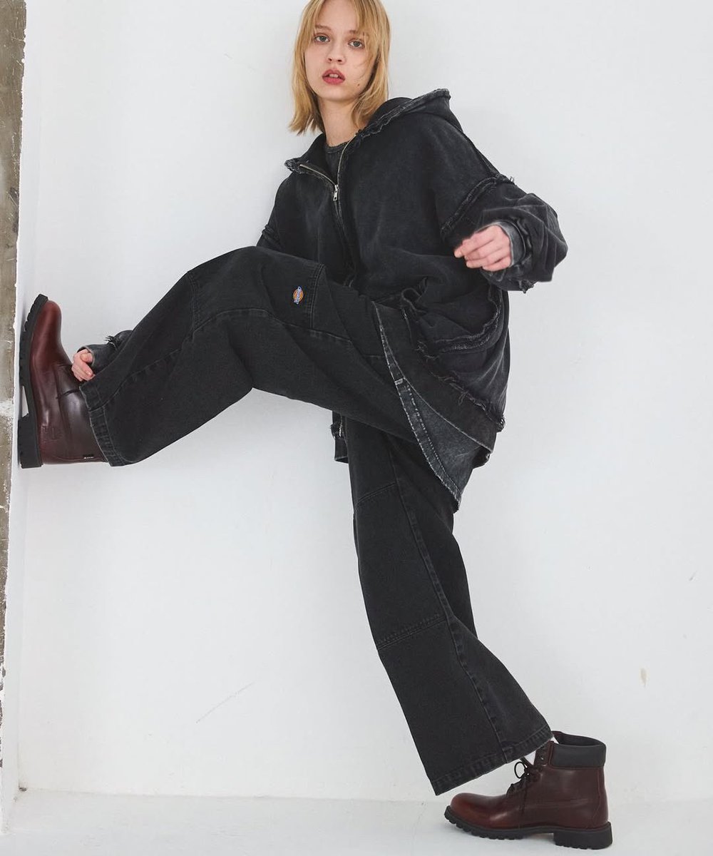 Dickies x OPENING ACTのデニム。 シルエットが完成しすぎていて