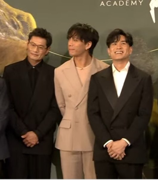 Cheon_Myeong's tweet image. #黃德斌
 #張文傑
 #伍允龍
 #asianfilmawardsacademy 
 #九龍城寨之圍城