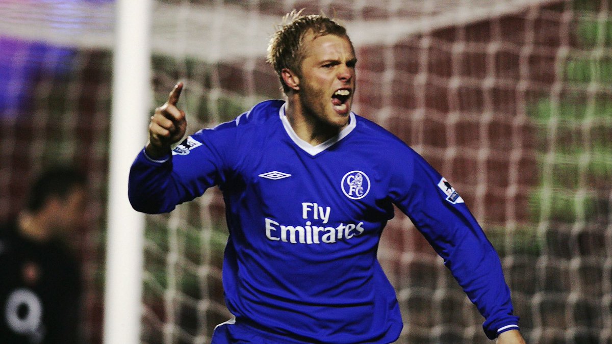 Total_Kbfc's tweet photo. 6️⃣ Eidur Gudjohnsen (FC Pune City - 2016)
Former Chelsea And Barcelona Player . He Leaved The Club Without Playing Any Games
#KBFC #PUNECITYFC #ISL https://t.co/hcHw8kK8Ue
