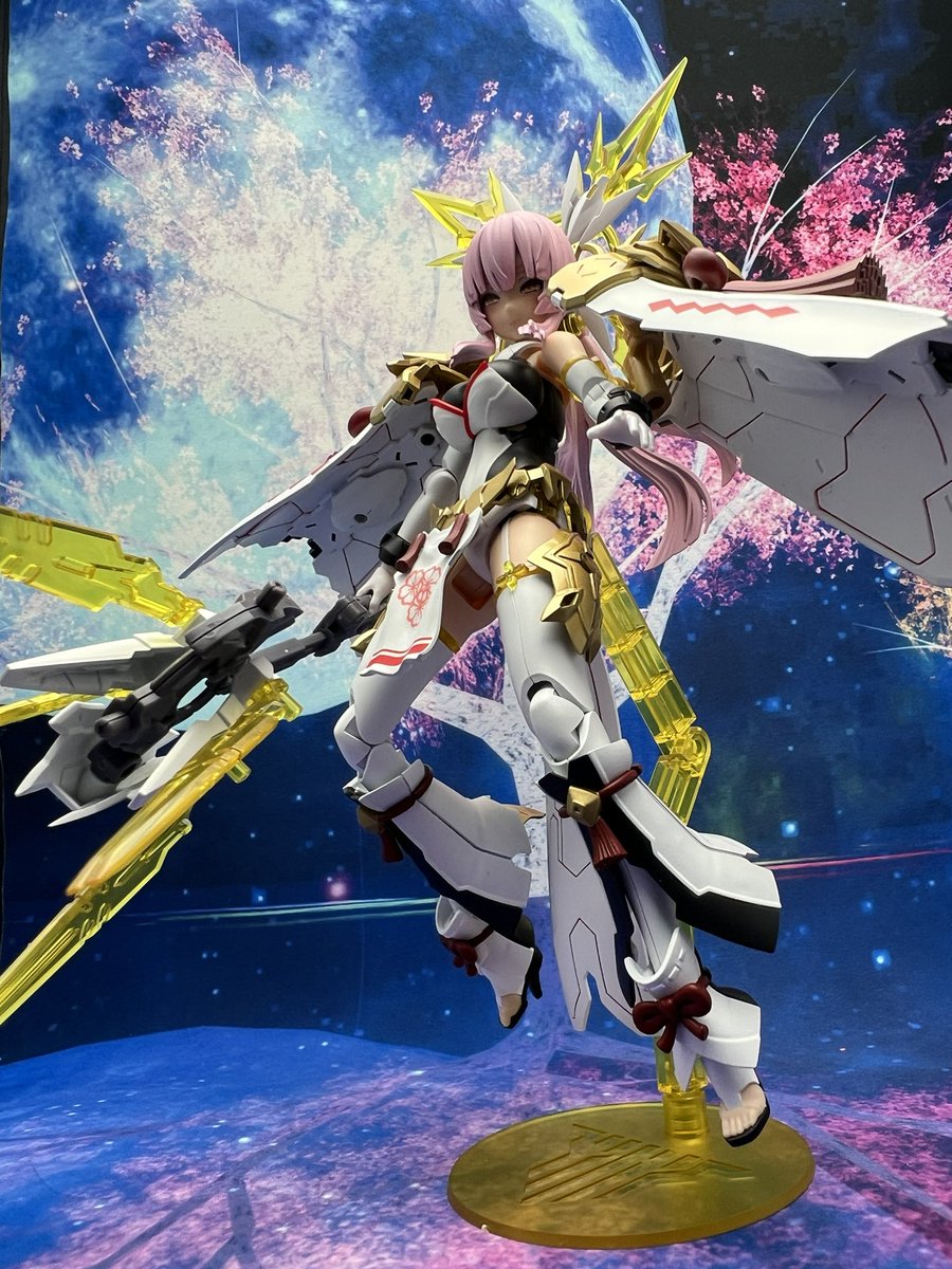 patorarami's tweet image. アマテラス様
完成!!
新しいアマテラス様
今回はそこまで大きく変えずに
胸元と腰周りにインナー風にしてみた！
やっぱり良いね〜アマテラス様は
 #メガミデバイス 
 #プラモデルライフ
