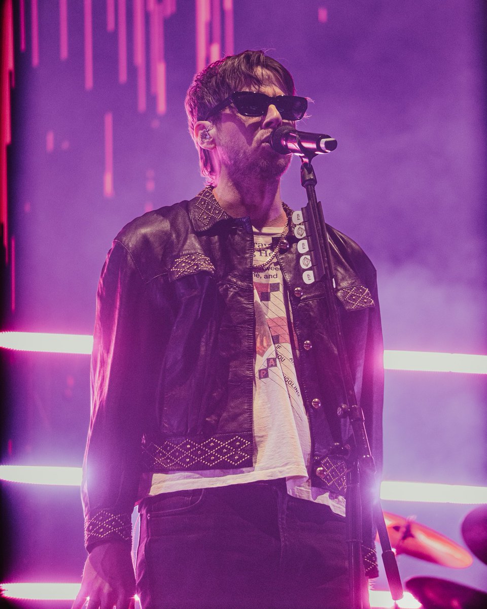 _MrIndie's tweet photo. Foster The People en la 25º edición del Vive Latino 🤘🏻🔥
📸: @makerocha
#ViveLatino #VL25 #EstadioGNPSeguros #CDMX #Festival #Shoots #FestivalPhotography #markfoster #fosterthepeople https://t.co/DhaUApLXrj