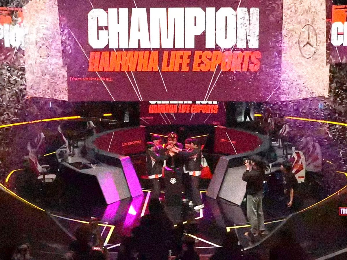 🏆🎉

#HLEWIN