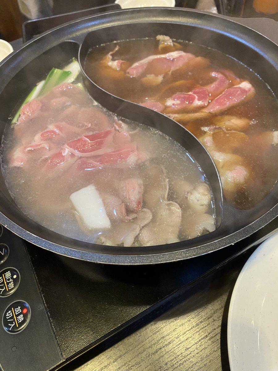 しゃぶしゃぶから鍋になっただ。