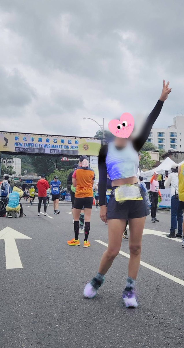 女王戰力太強時，每每聽到：幹死我！ 想玩壞！就默默流下冷汗，找救兵、找推友火力支援😥😥

終於讓我找到 幹死她，玩到她腿軟的方法了😎😎😎

#幫她報名馬拉松42k
#等她跑完後上摩鐵大戰
#輕鬆幹死她讓她腿軟🤣🤣🤣
#覺得女王初馬成績好厲害

#歡迎私訊報名救兵團
#夫妻情侶聯誼only
.