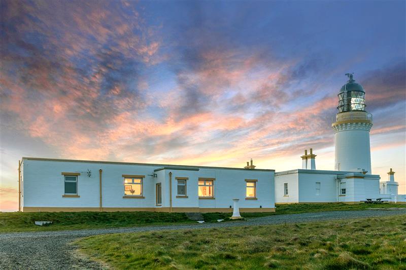 To celebrate the publication of Julia Kelly’s beautiful novel The Fisherman’s Gift, we’re excited to offer you the chance to win a stay at the scenic Lighthouse Keeper’s Cottage in Noss Head, Scotland. 

Learn more: bit.ly/4kvpByo