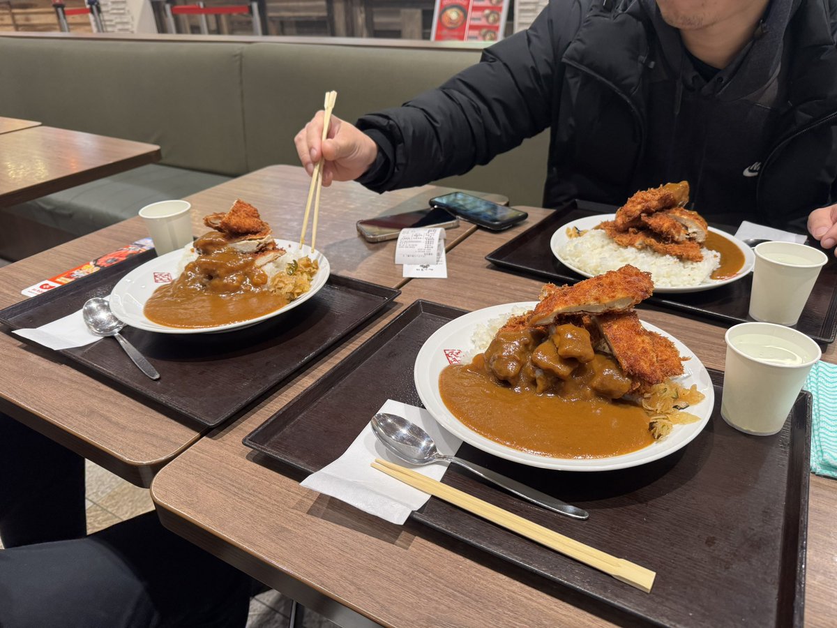 アルティメットバトル EX 3on3
使用デッキ:悪ブウ
予選:スイスドロー
1戦目:悪ブウ 先攻 ○ チーム 3-0
2戦目:黒ベビー2 後攻 ○ チーム 1-2
→リタイア

半年ぶりのドラゴンボールだったけど、足引っ張らなくて良かったし、楽しかった🤣
ドアラ君、あっきー誘ってくれてありがとう！！！